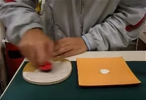 attaching table tennis rubber